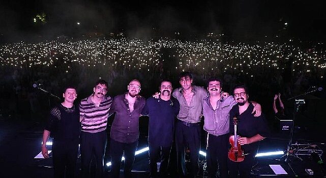 İnegöl’de Festival Heyecanı Dedublüman Konseriyle Zirveye Ulaştı