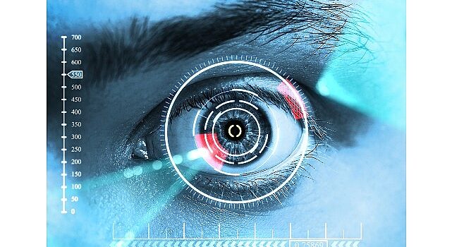 Yapay Zekâ Gücüyle Detaylı Göz Muayenesi